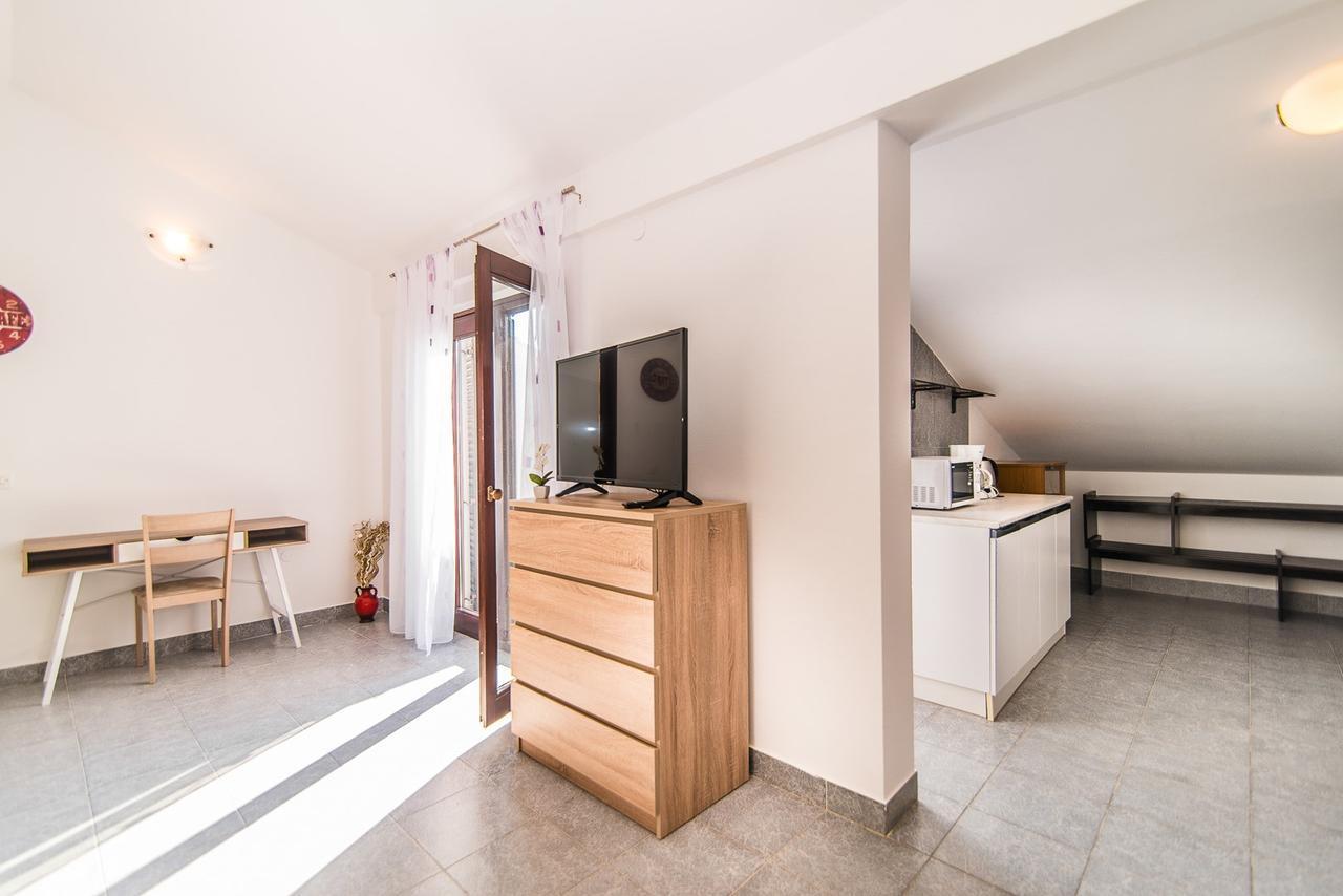 Apartments Dino Poreč Eksteriør bilde